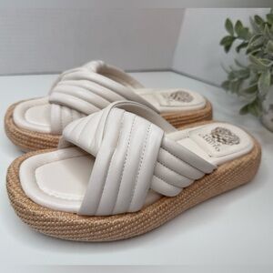Vince Camuto Luesda Slides in Coconut Cream Woven Leather Square Toe Comfy 7M